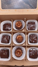 Load image into Gallery viewer, Assorted Pastry Box V2.0